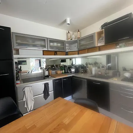 Quiet House, Air Conditioning, 3 Bedrooms, Small Pool Сasa de vacaciones *