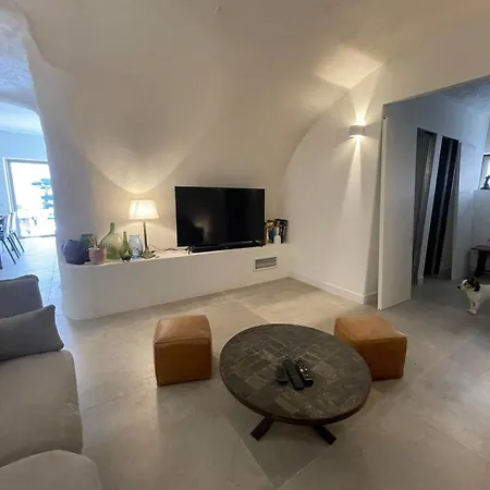 Quiet House, Air Conditioning, 3 Bedrooms, Small Pool Сasa de vacaciones