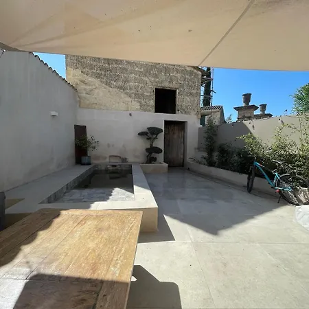 Hébergement de vacances Quiet House, Air Conditioning, 3 Bedrooms, Small Pool